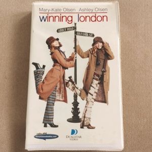 Mary Kate and Ashley Winning London VHS